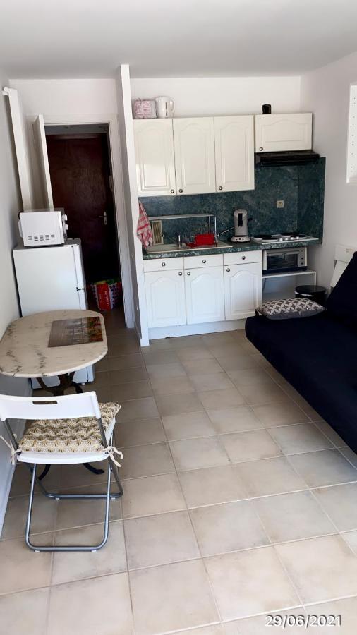 Joli Studio Neuf Av Terrasse A 50 M De La Mer Et Gare 로퀴에브륀캡마르탱 외부 사진